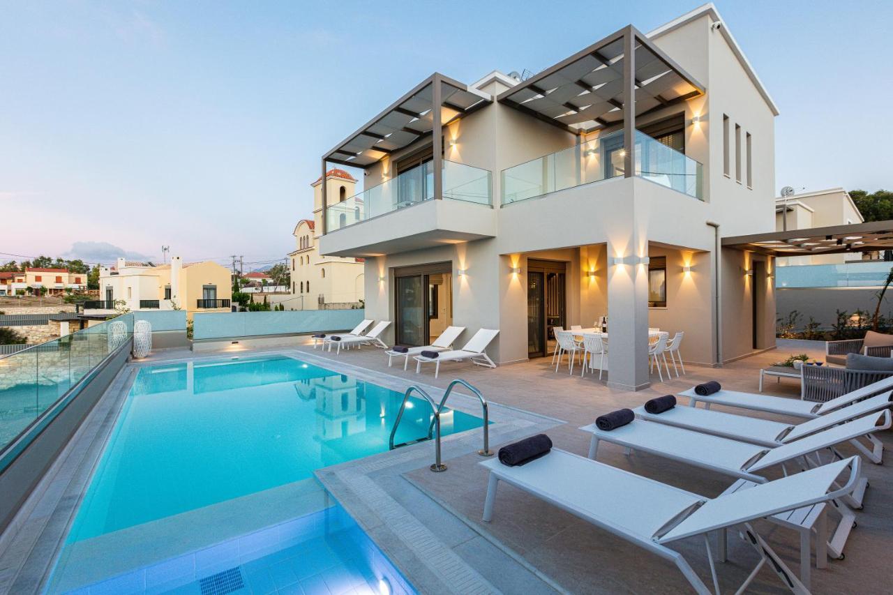 Lagoon Seaside Villa, Sumptuous Retreat,By Thinkvilla Πάνορμος Εξωτερικό φωτογραφία