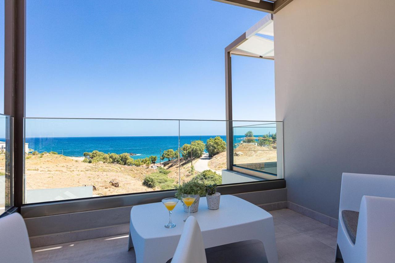 Lagoon Seaside Villa, Sumptuous Retreat,By Thinkvilla Πάνορμος Εξωτερικό φωτογραφία