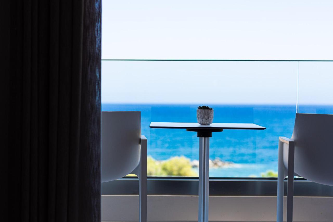 Lagoon Seaside Villa, Sumptuous Retreat,By Thinkvilla Πάνορμος Εξωτερικό φωτογραφία