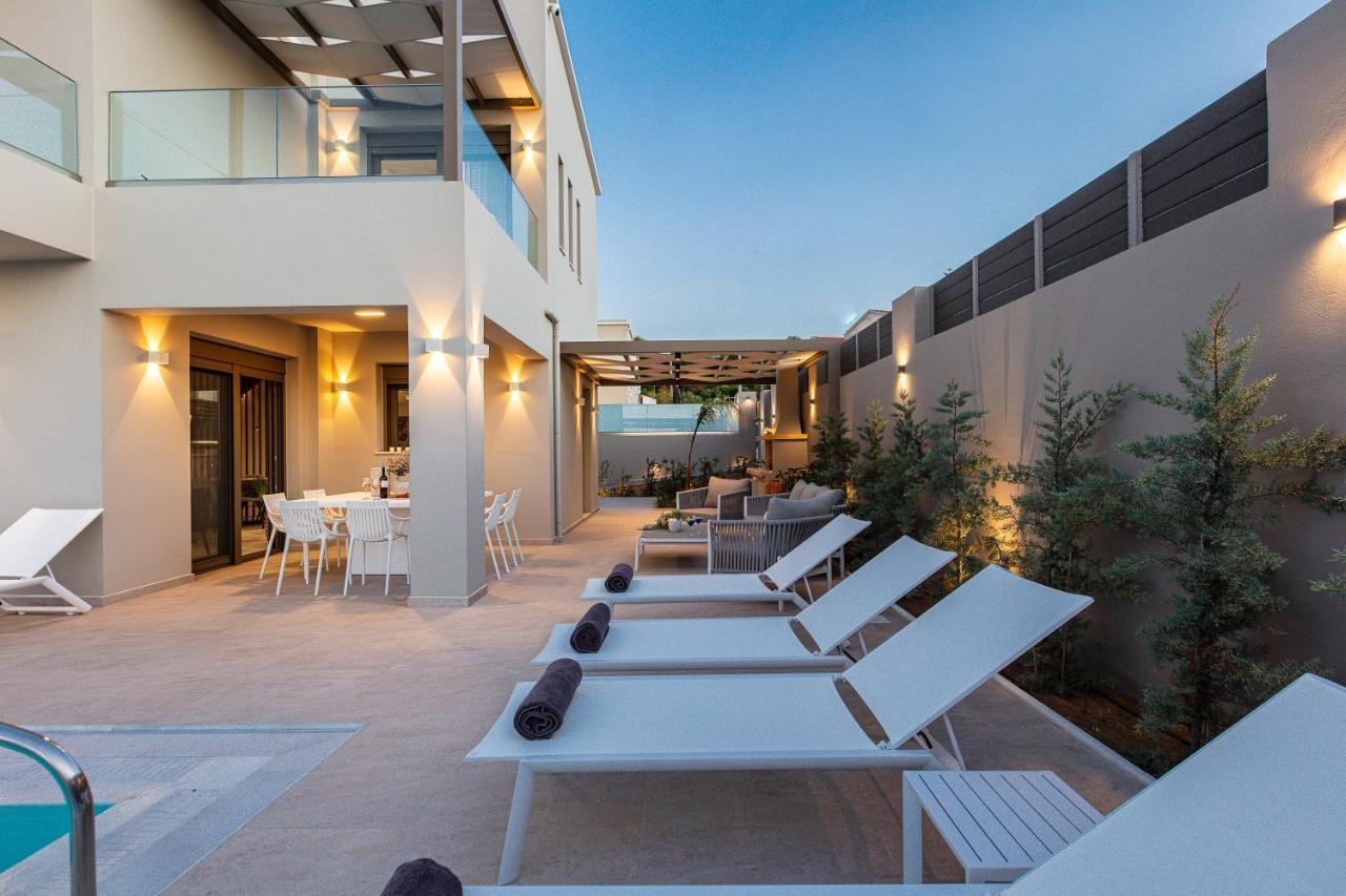 Lagoon Seaside Villa, Sumptuous Retreat,By Thinkvilla Πάνορμος Εξωτερικό φωτογραφία